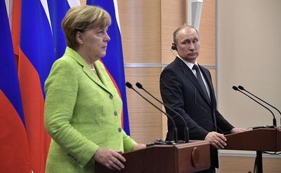 Встреча Федерального канцлера ФРГ Ангелы Меркель с президентом РФ В. Путиным 2 мая в Сочи