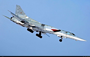 Ту-22, дальній надзвуковий бомбардувальник.