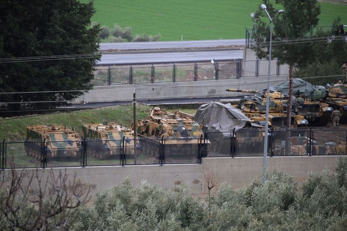 The Turks are moving to the place of attack a huge amount of equipment The Turks are moving to the place of attack a huge amount of equipment