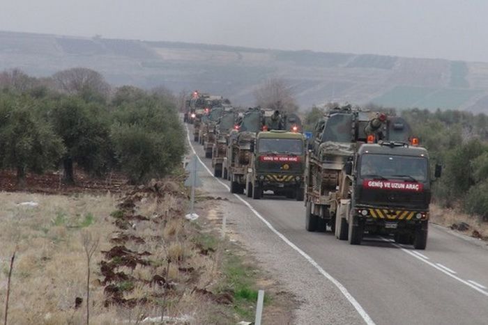 The Turks are moving to the place of attack a huge amount of equipment The Turks are moving to the place of attack a huge amount of equipment