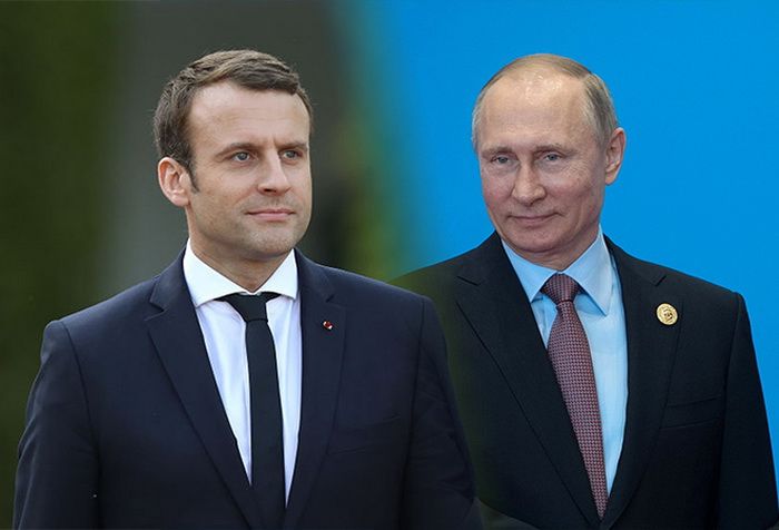 Президент Франції Е. Макрон почав дещо з меншим ентузіазмом підтримувати ідею повернути Росію до «Великої вісімки» Президент Франції Е. Макрон почав дещо з меншим ентузіазмом підтримувати ідею повернути Росію до «Великої вісімки»