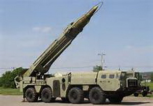 Пускова установка оперативно-тактичних ракет Р- 17 (SS-1c «Scud B», експортний варіант R - 300) Пускова установка оперативно-тактичних ракет Р- 17 (SS-1c «Scud B», експортний варіант R - 300)