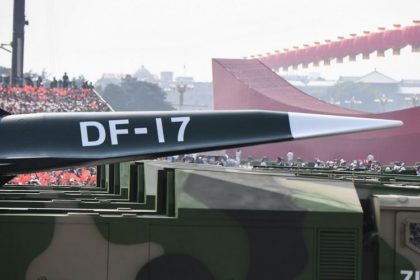 Китайська гіперзвукова крилата ракета Dongfeng-17